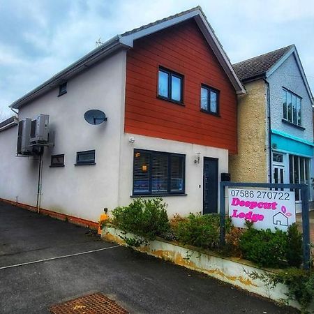 Deepcut Lodge Bed & Breakfast Self Service Camberley Eksteriør billede